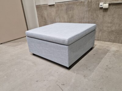 Square Bench - Slope 20 Ice Blue